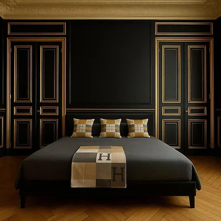 4 Suites, Av Des Champs-elysées *